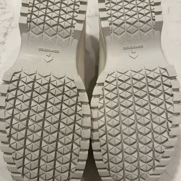 Converse Lug Sole High Top - Picture 5 of 10